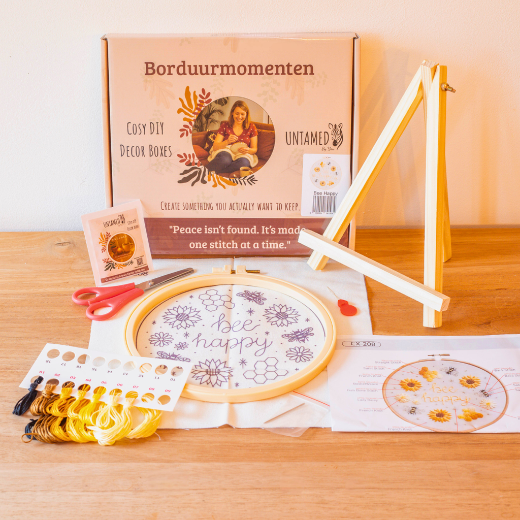 Bee Happy – Kit de broderie avec tournesols, abeilles et rayons de miel