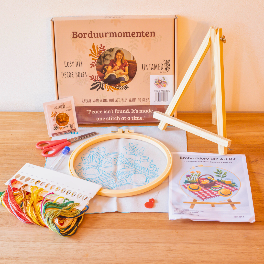 Picnic Meadow – Borduurset met picknickkleed en zomerse kleuren