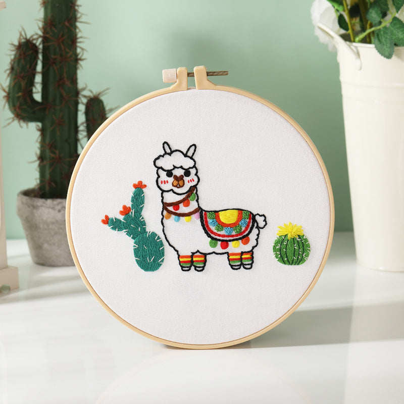 Sunny Llama – Embroidery kit with a cheerful llama and desert flowers