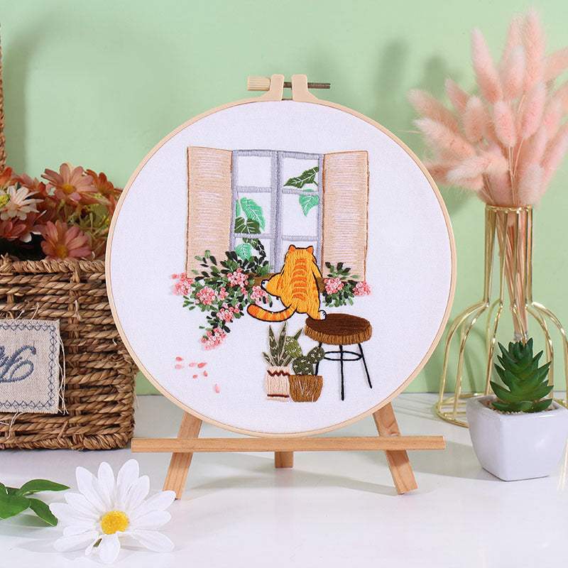 Mischief at the Window – Borduurset met kat bij open raam